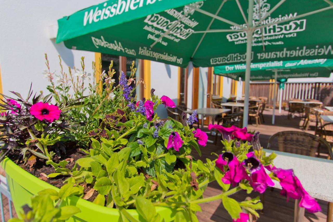 Gasthof Postbraeu Siegenburg Kültér fotó