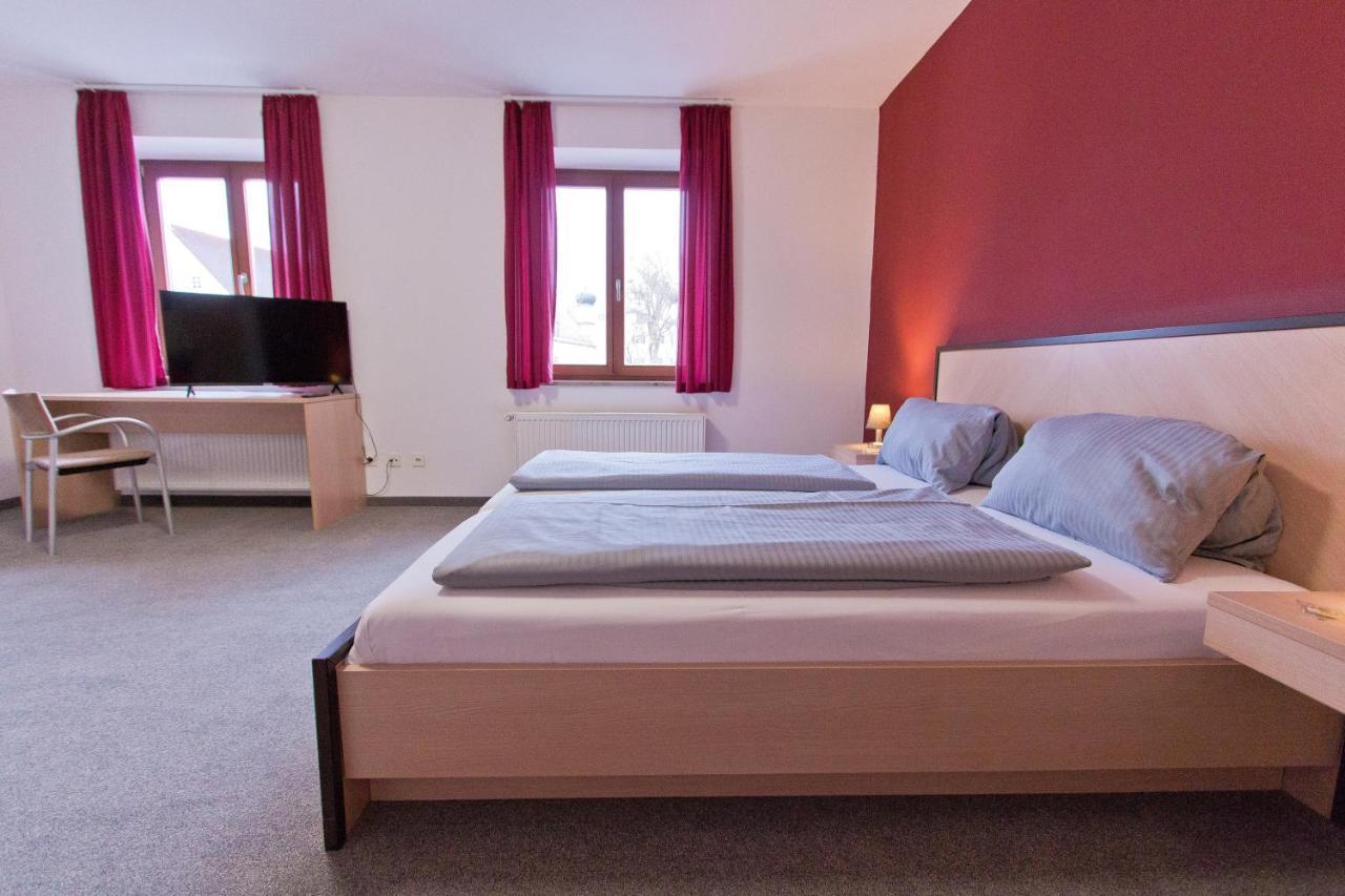Gasthof Postbraeu Siegenburg Kültér fotó